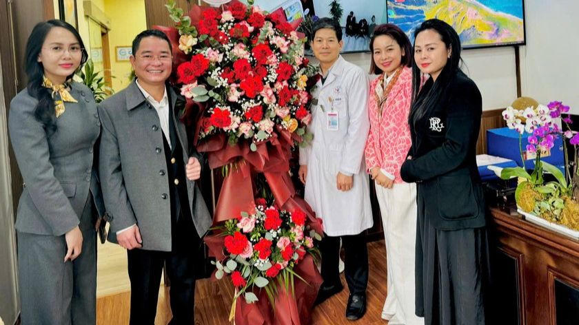 Tổng biên tập Báo Pháp luật Việt Nam chúc mừng ngành Y tế nhân kỷ niệm 70 năm Ngày Thầy thuốc Việt Nam