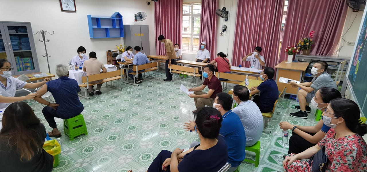 Quảng Ninh quyết tiêm vaccine mũi 1 xong 100% trước ngày 20/9