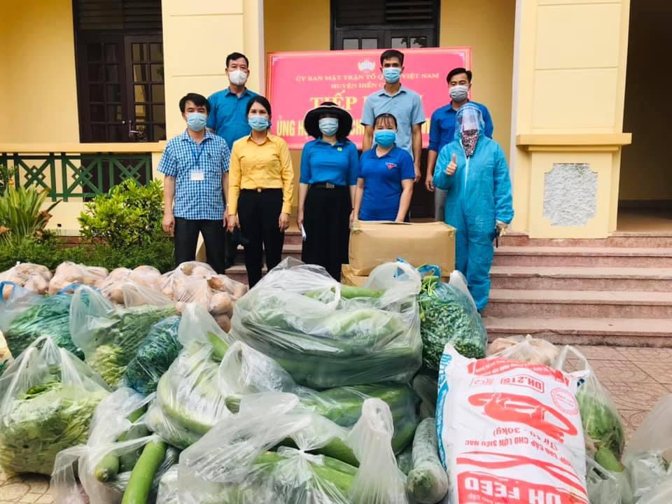 Nghĩa tình đồng bào tăng sức mạnh chống COVID-19