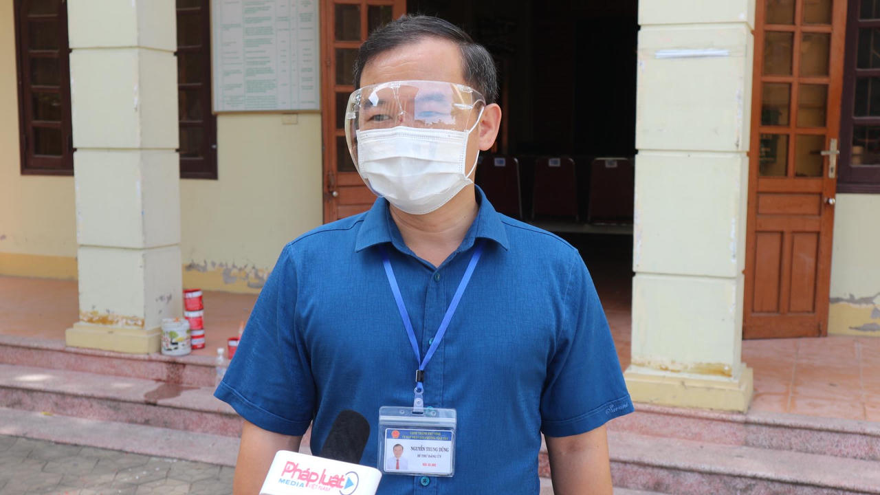 Văn phòng Đại diện báo Pháp luật Việt Nam tại Nghệ An “tiếp lửa” cho tuyến đầu chống dịch