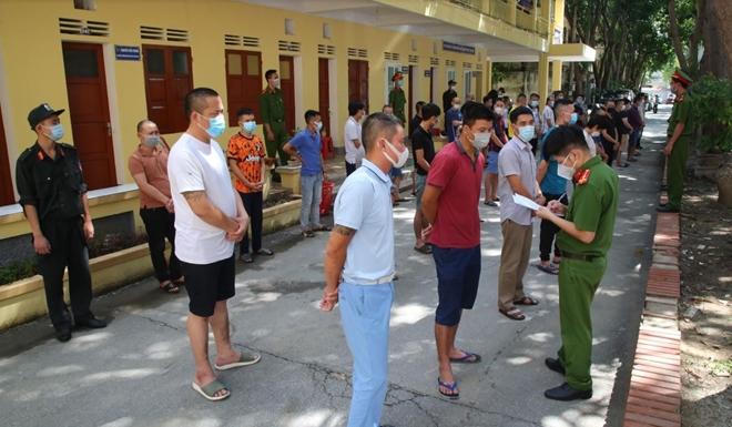 Đánh sập đường dây liên tỉnh cho vay lãi "cắt cổ" hơn 500 tỷ đồng