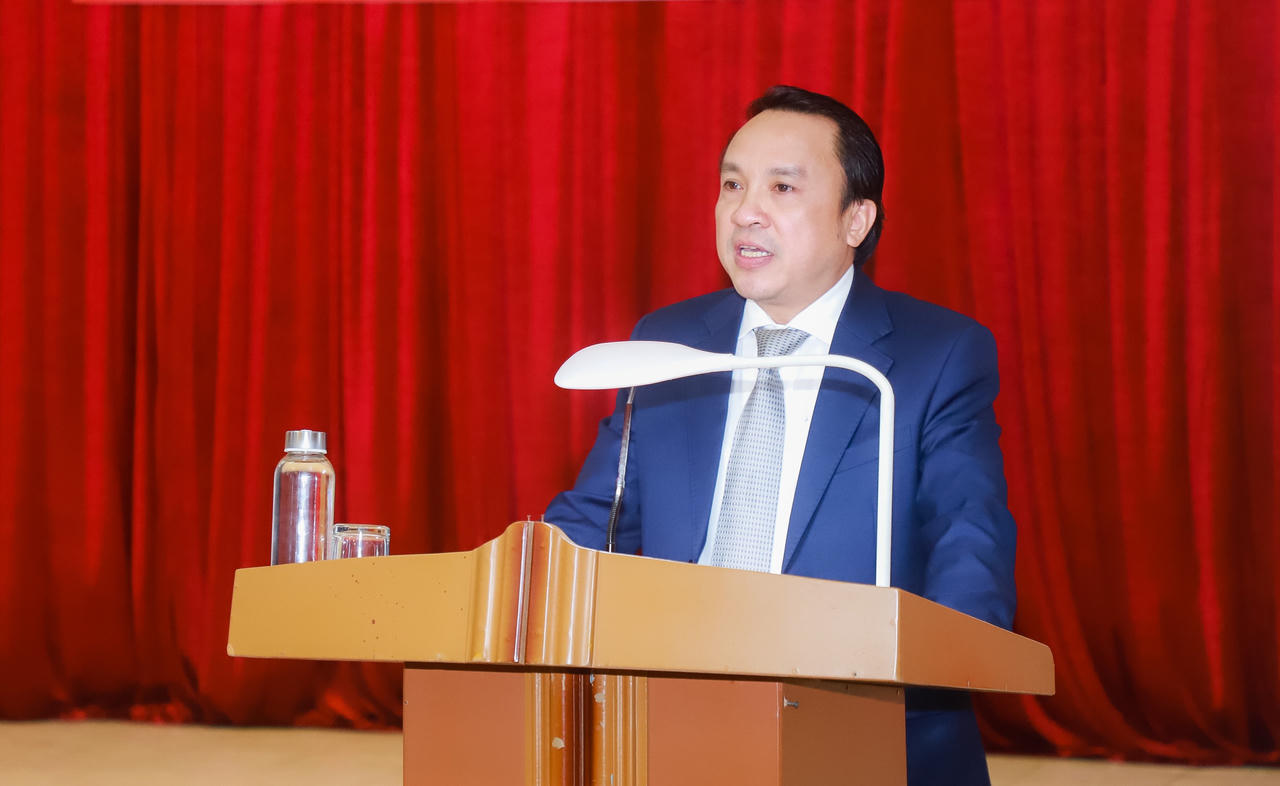 Nghệ An công bố các quyết định bổ nhiệm nhiều nhân sự