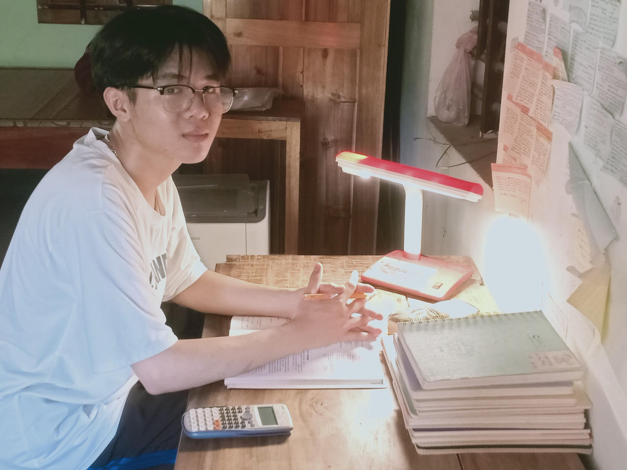 Bí quyết học giỏi của thủ khoa người dân tộc Thổ ở Nghệ An