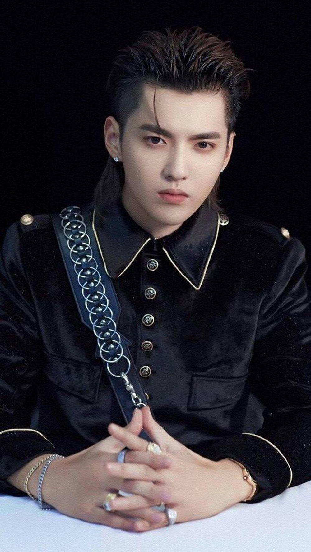 Ngô Diệc Phàm bắt đầu bị nhãn hàng khởi kiện, hé lộ khoản tiền bồi thường khổng lồ phải đối mặt