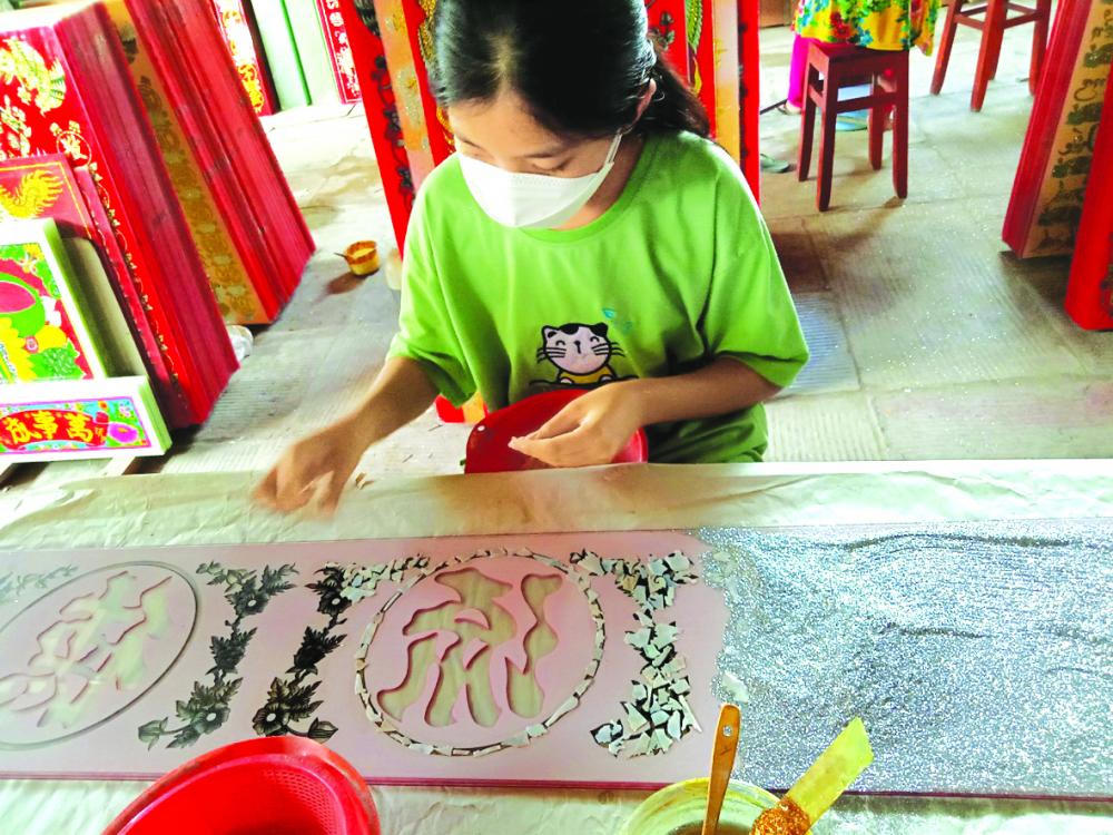 Kể chuyện trăm năm: Hồi đó làm tranh vui lắm!”