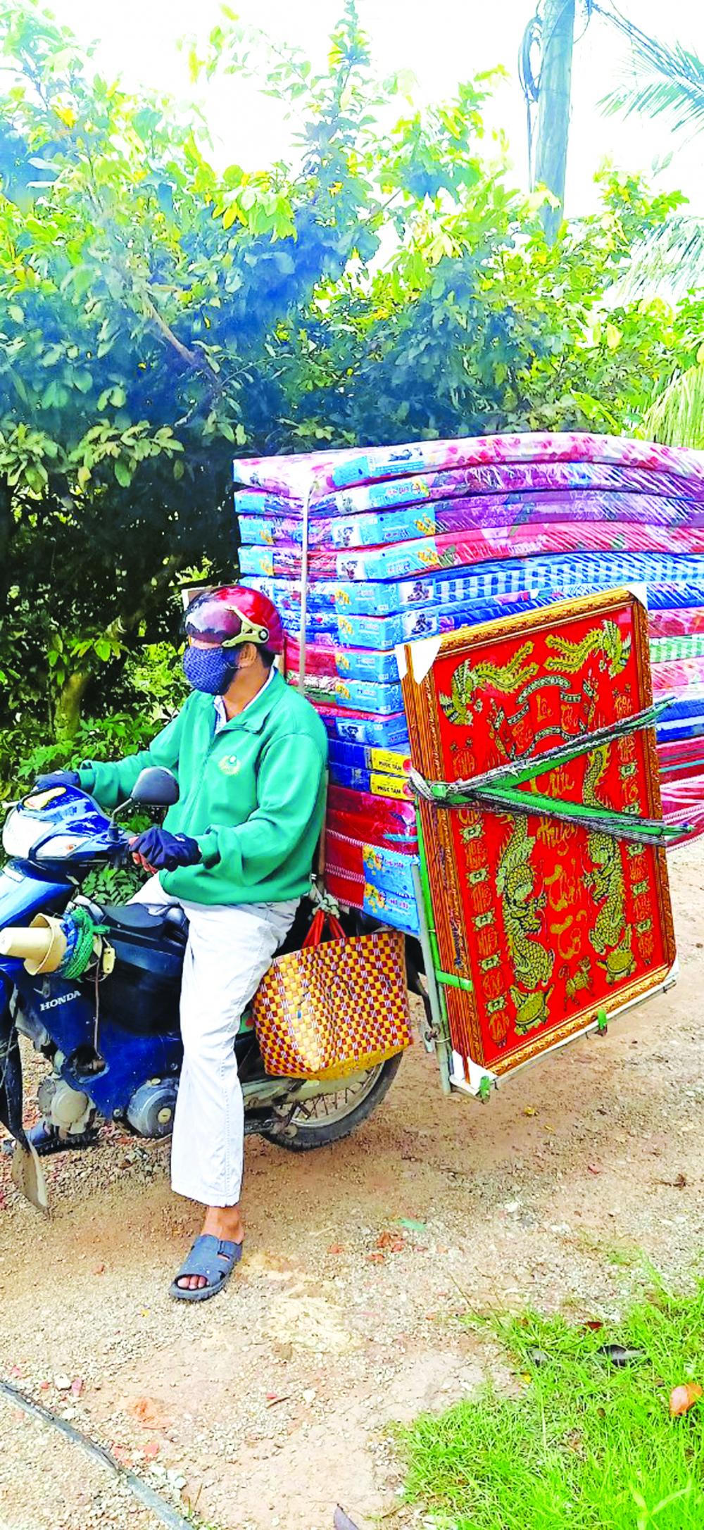 Kể chuyện trăm năm: Hồi đó làm tranh vui lắm!”