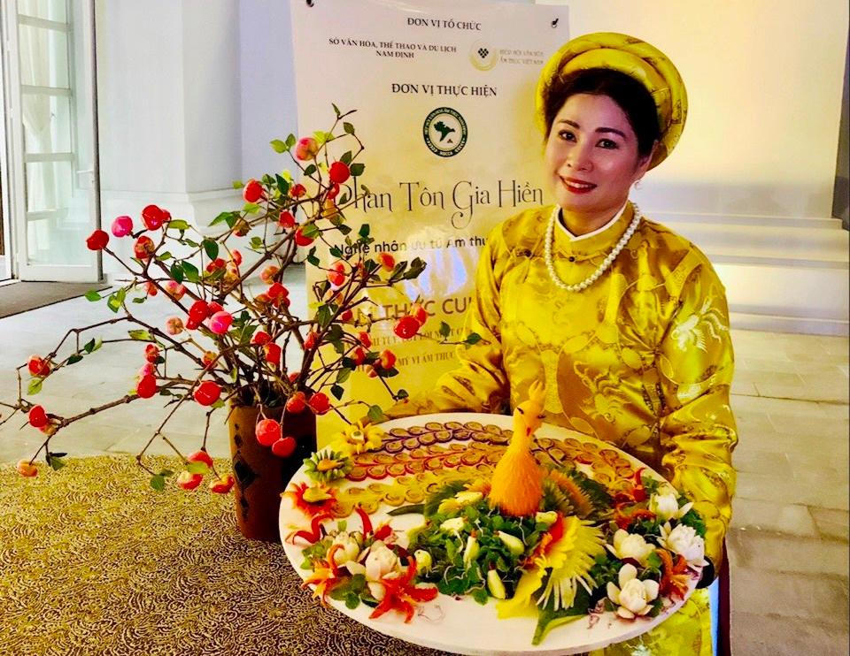 Cầu kì món ‘chả phụng hoàng vũ’ trong ẩm thực cung đình Huế 