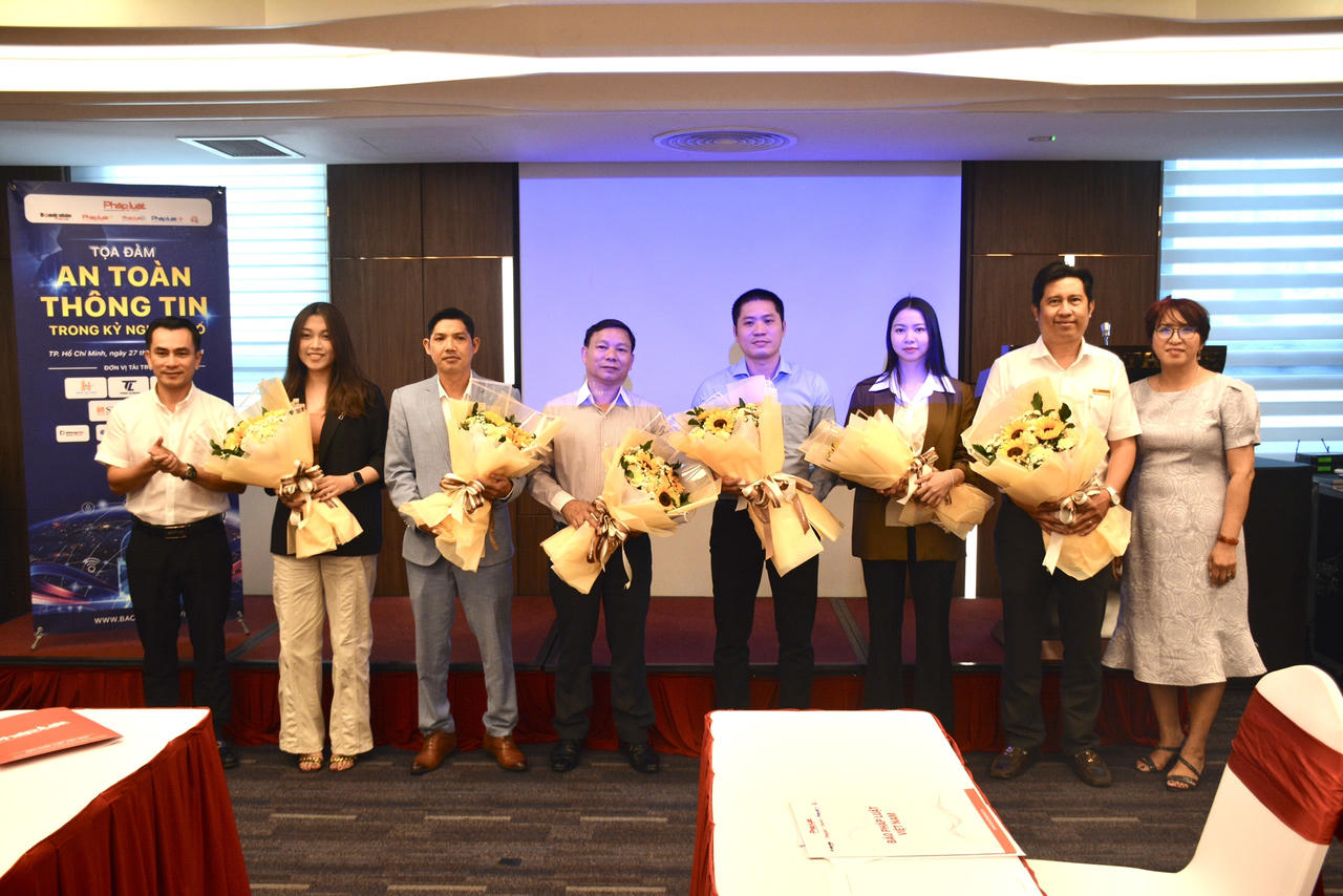 Cần làm gì trước vấn nạn tội phạm sử dụng công nghệ cao hoành hành?