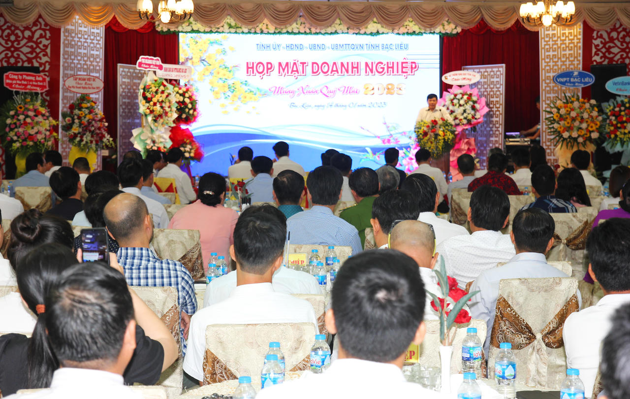 Chủ tịch tỉnh Bạc Liêu: 'Việc gì khó dành cho chính quyền, việc gì dễ dành cho doanh nghiệp'