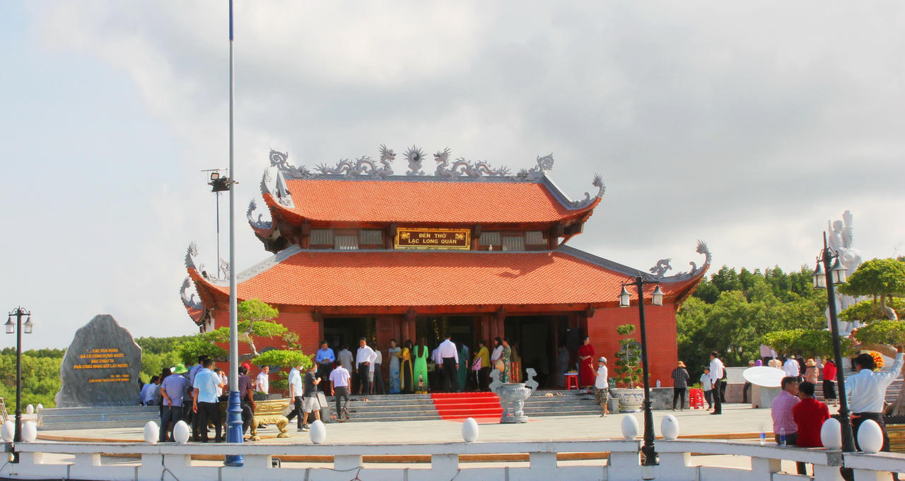 Ở nơi “đất biết nở, rừng biết đi và biển sinh sôi"