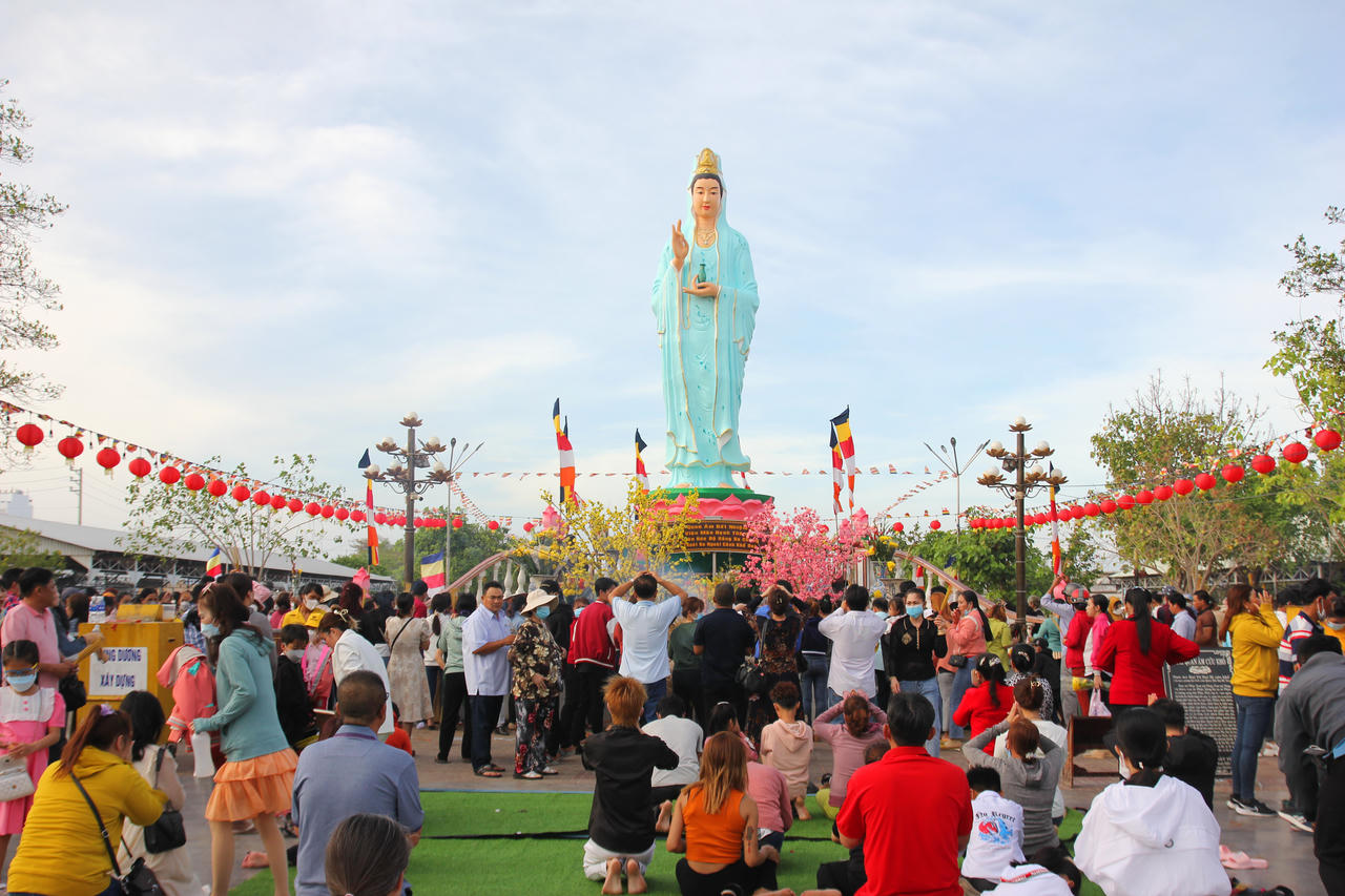 Về Bạc Liêu đi chùa xin lộc đầu năm 