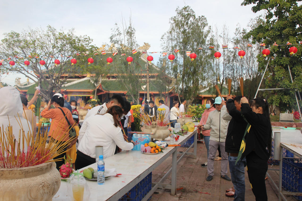 Về Bạc Liêu đi chùa xin lộc đầu năm 