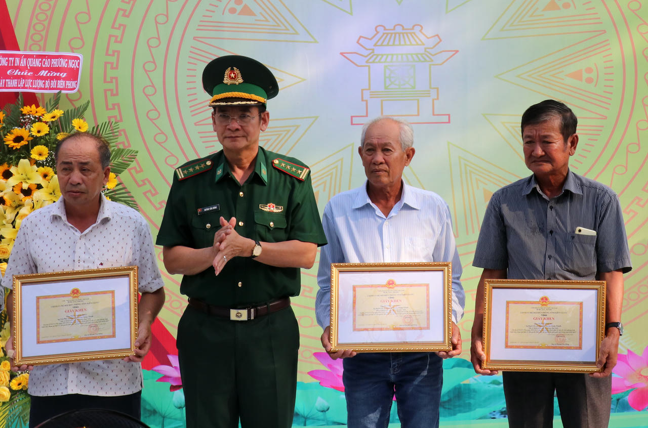 Sôi nổi hoạt động chào mừng 'Ngày hội Biên phòng toàn dân'