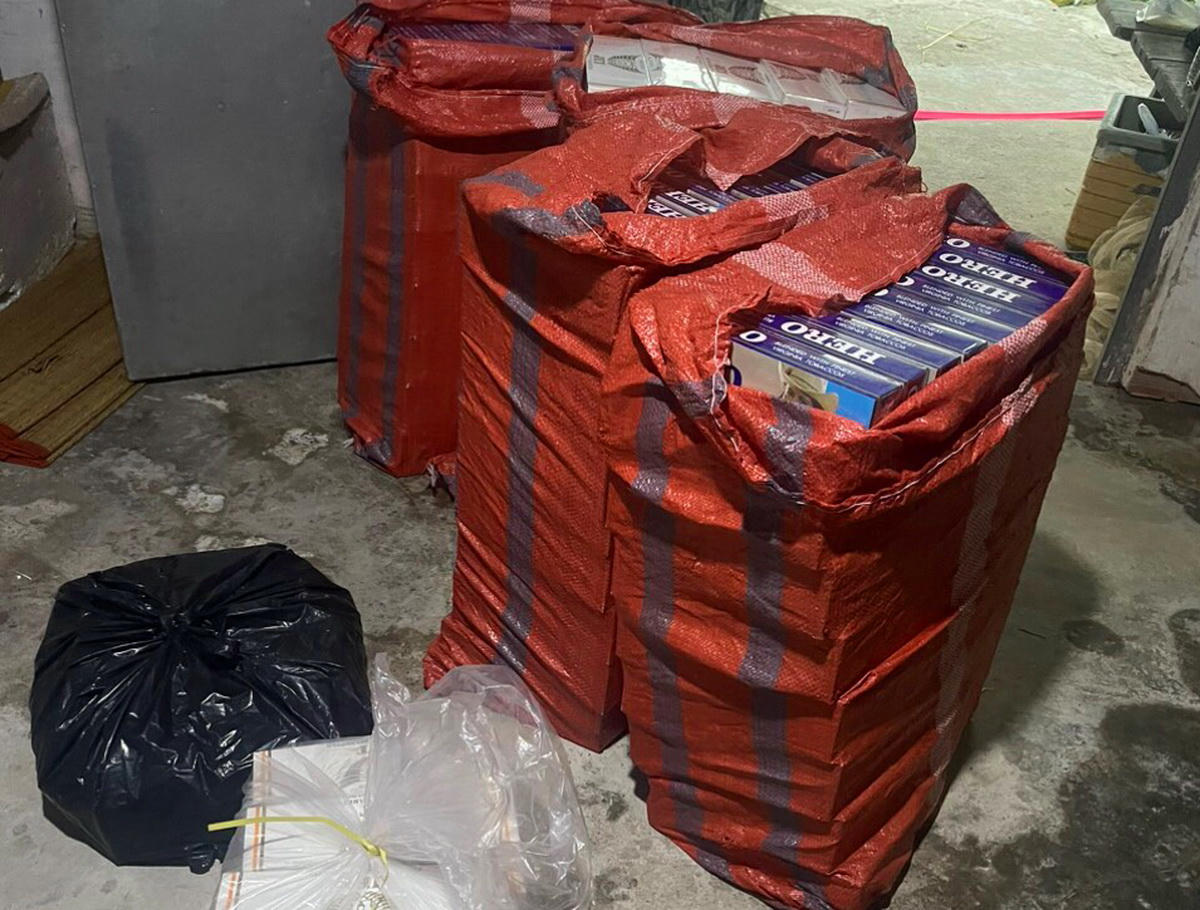 Bắt quả tang gần 3.500 bao thuốc lá điếu nhập lậu