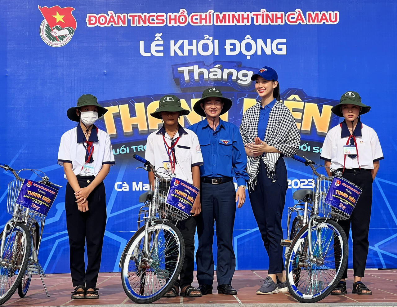 Khởi động Tháng thanh niên: Trồng 3.000 cây đước tại Mũi Cà Mau