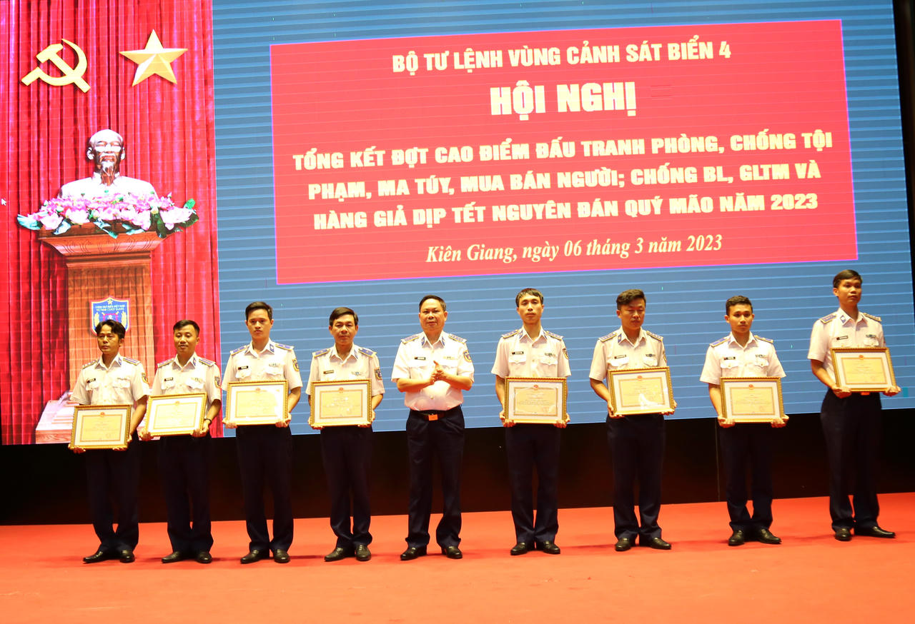 BTL Vùng Cảnh sát biển 4: Nhiều điểm sáng trong đợt đấu tranh phòng, chống tội phạm