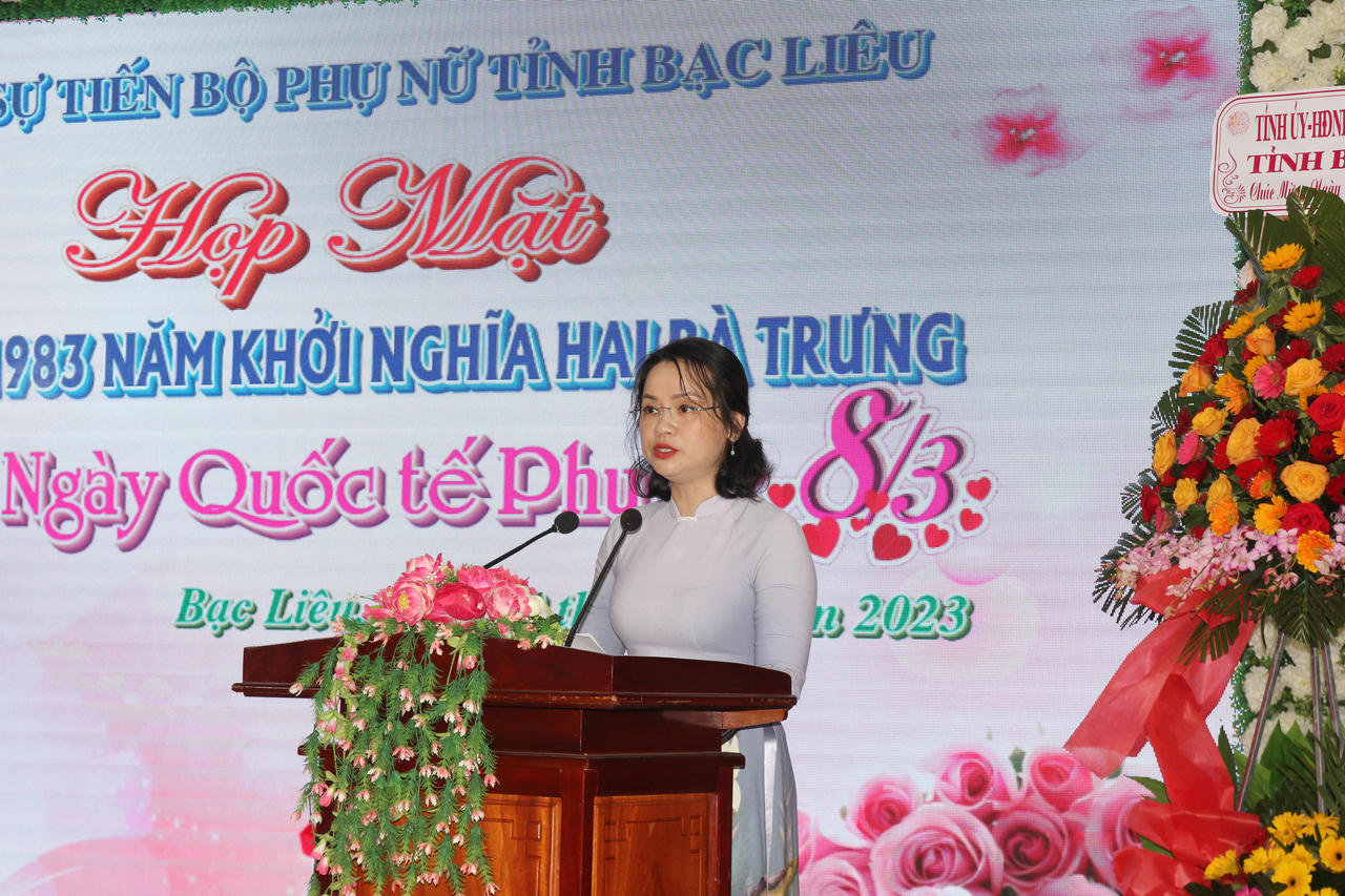 Nhiều tấm gương Phụ nữ Việt Nam đã ghi đậm dấu ấn sáng ngời của những nữ anh hùng hào kiệt, bất khuất