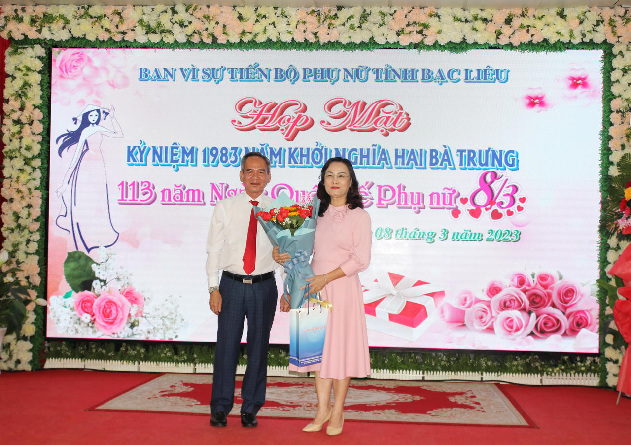 Nhiều tấm gương Phụ nữ Việt Nam đã ghi đậm dấu ấn sáng ngời của những nữ anh hùng hào kiệt, bất khuất