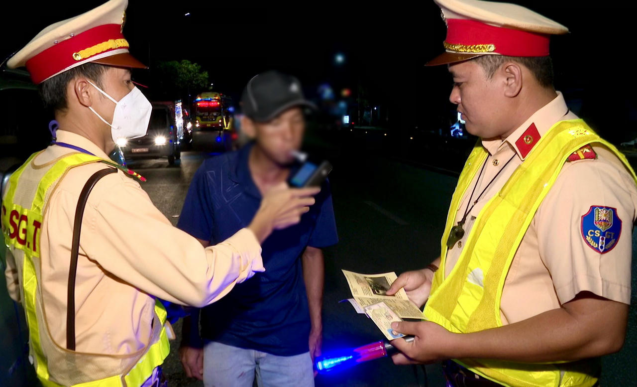 Tăng cường xử lý vi phạm về nồng độ cồn khi tham gia giao thông