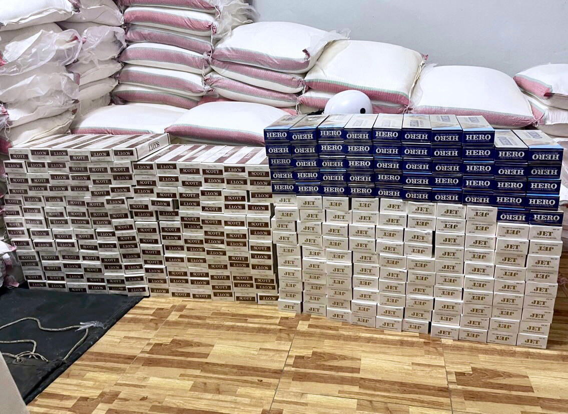 Phát hiện gần 600kg tôm chứa tạp chất tại Bạc Liêu