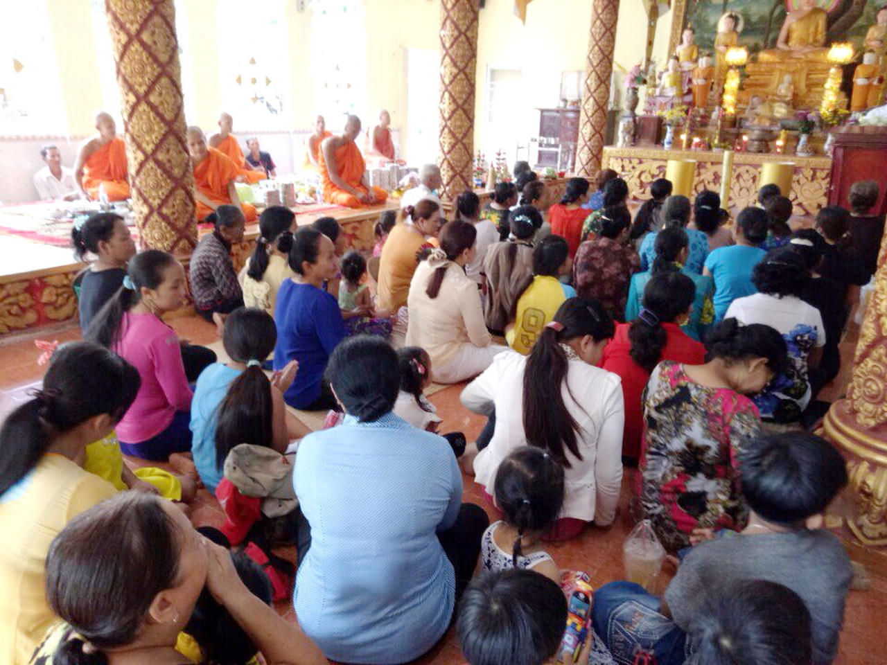 Chăm lo Tết Chôl Chnăm Thmây cho đồng bào dân tộc Khmer ở Cà Mau