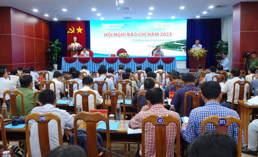 Cà Mau đẩy mạnh hợp tác truyền thông