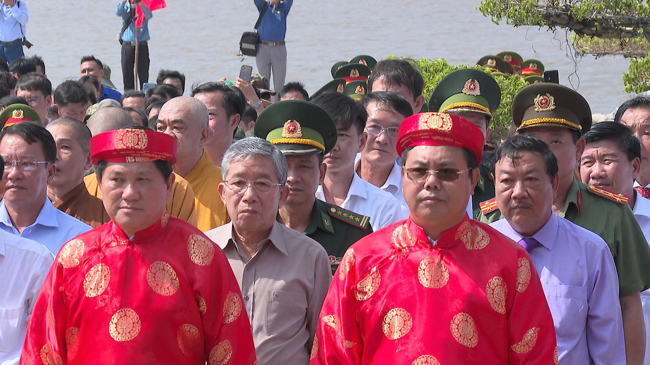 Tri ân Đức Quốc Tổ Lạc Long Quân tại Đất Mũi Cà Mau