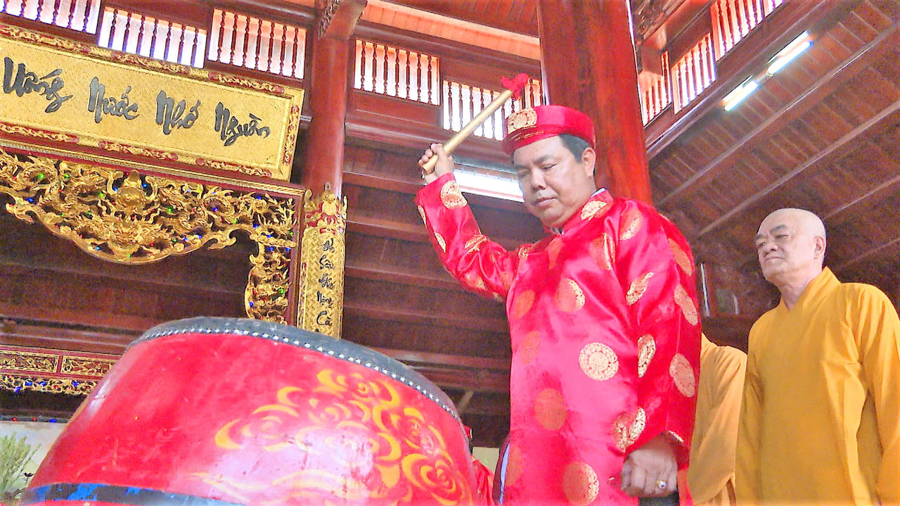 Tri ân Đức Quốc Tổ Lạc Long Quân tại Đất Mũi Cà Mau