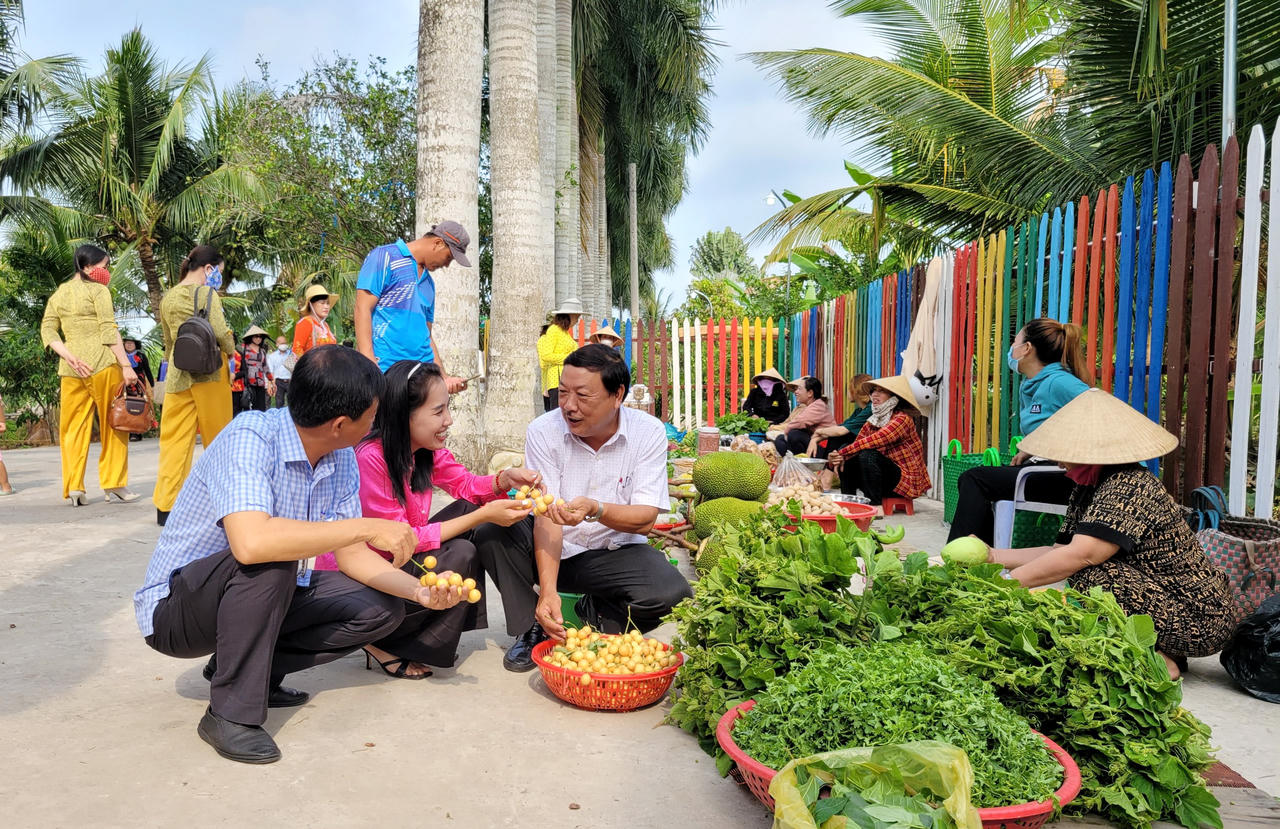 “Hương rừng U Minh" quảng bá, giới thiệu tiềm năng, thế mạnh các hoạt động văn hóa, thể thao, du lịch của địa phương