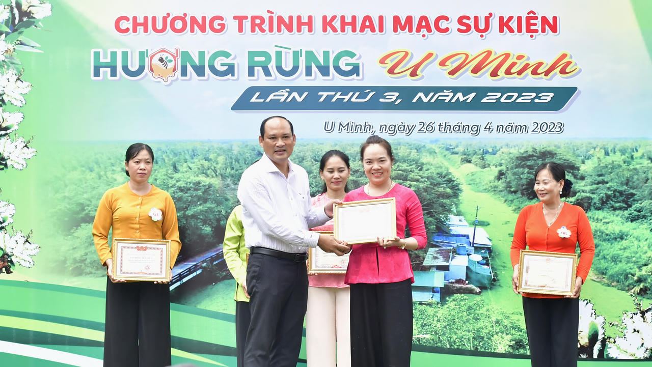 “Hương rừng U Minh" quảng bá, giới thiệu tiềm năng, thế mạnh các hoạt động văn hóa, thể thao, du lịch của địa phương