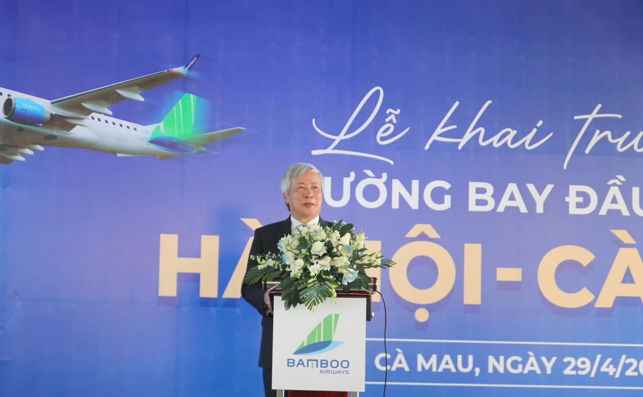 Lần đầu tiên Cà Mau có đường bay thẳng kết nối với Thủ đô Hà Nội