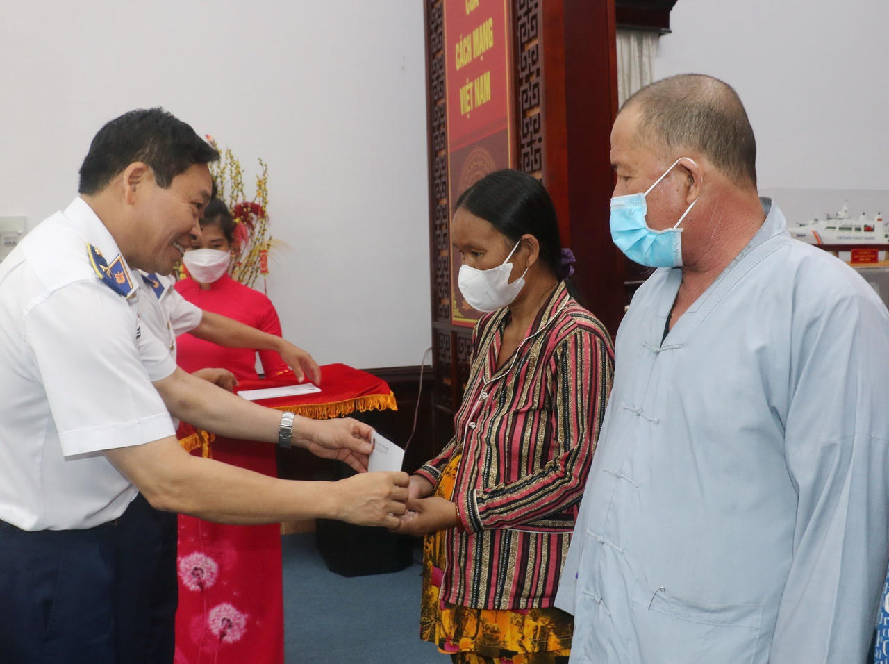 Bạc Liêu phối hợp thực hiện công tác dân vận 'Cảnh sát biển đồng hành với ngư dân'