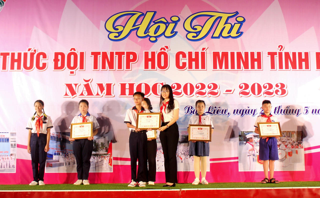 Sôi nổi Hội thi “Nghi thức Đội TNTP Hồ Chí Minh” tỉnh Bạc Liêu