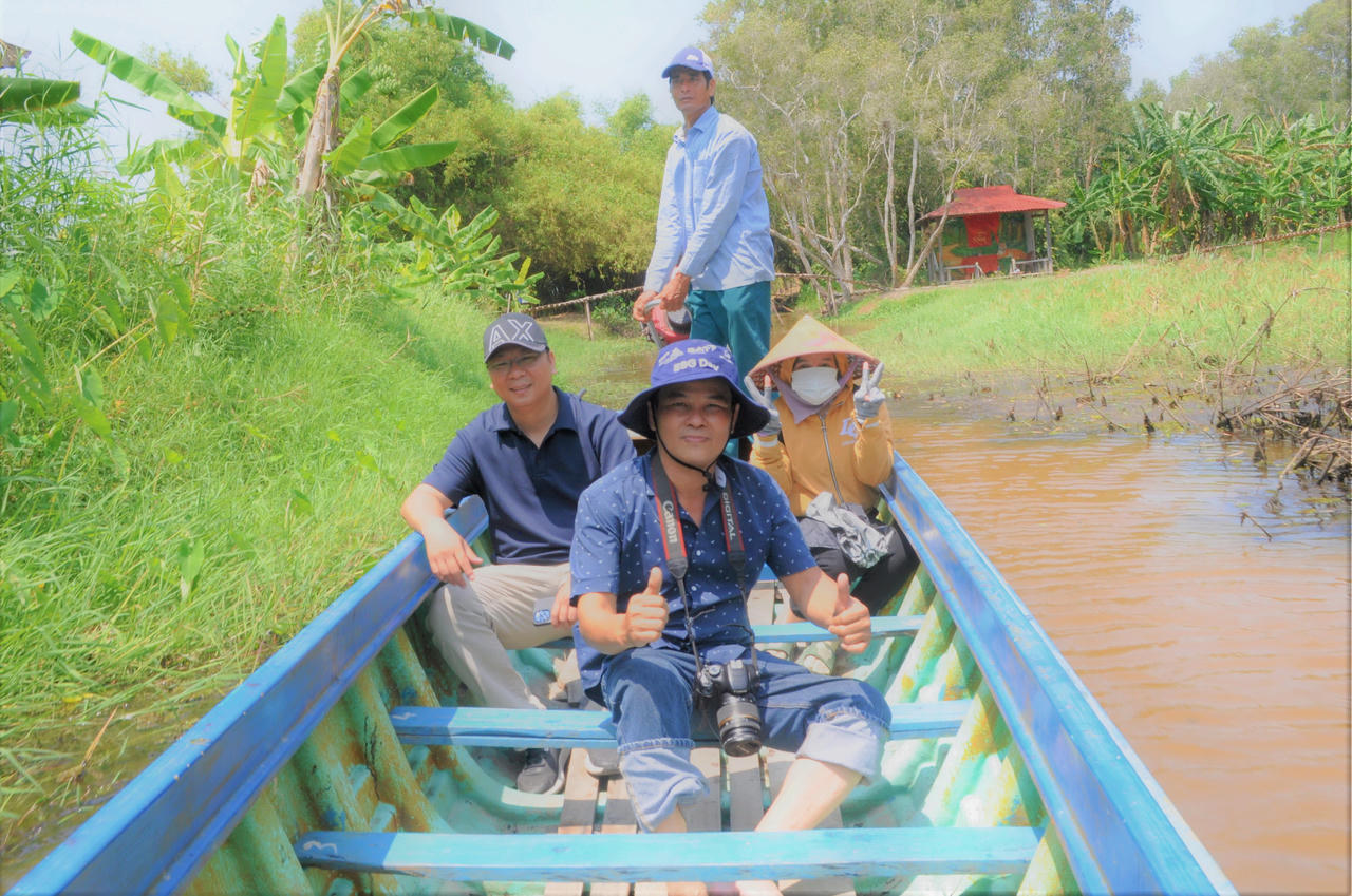 Về rừng U Minh Hạ thưởng thức thứ "lộc trời" ngọt lừ