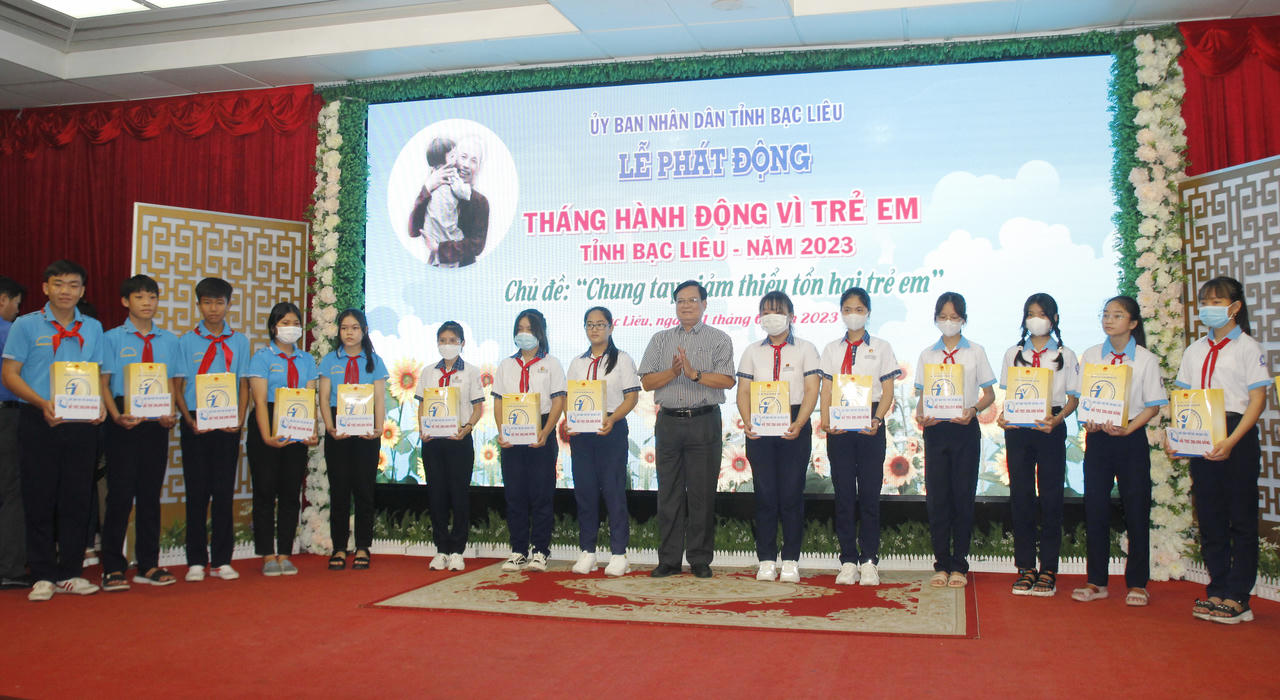 Phát động tháng chung tay giảm thiểu tổn hại trẻ em