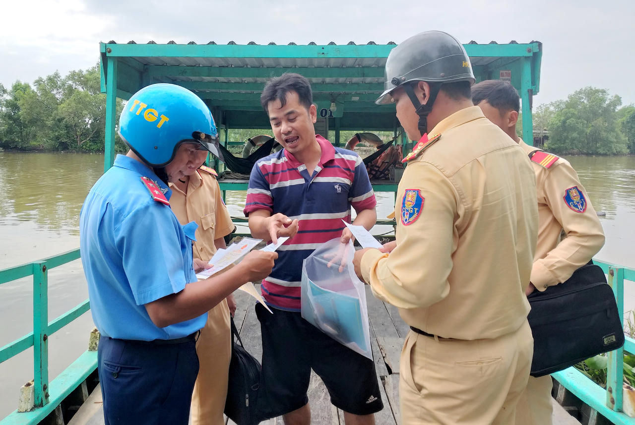Bảo đảm trật tự an toàn giao thông đường thủy Bạc Liêu
