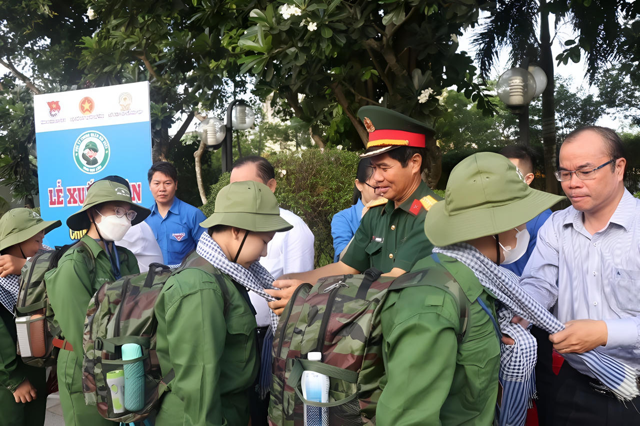 Trang bị và phát triển kỹ năng xã hội cho thanh thiếu nhi Bạc Liêu