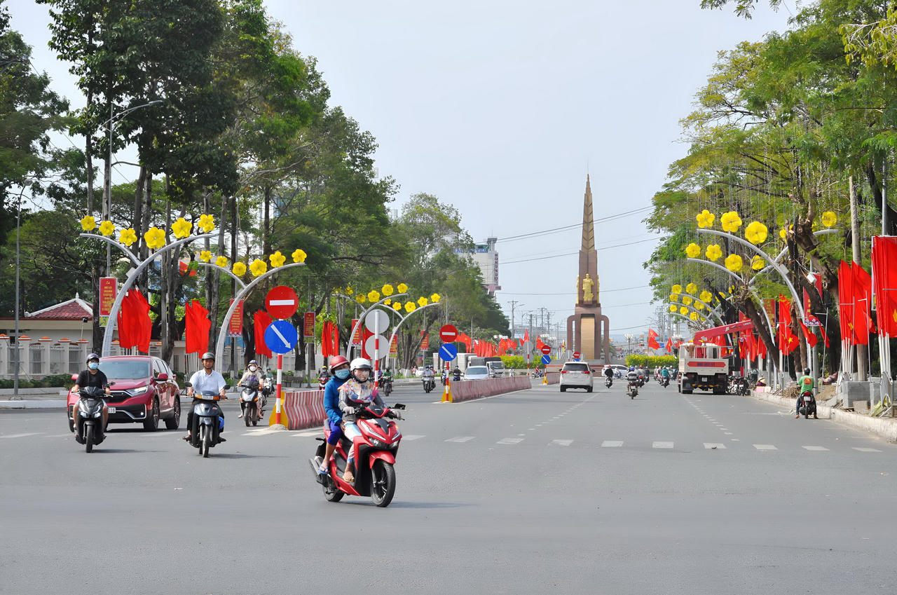 Nhiều hoạt động hưởng ứng Ngày Pháp luật Việt Nam tại Cà Mau