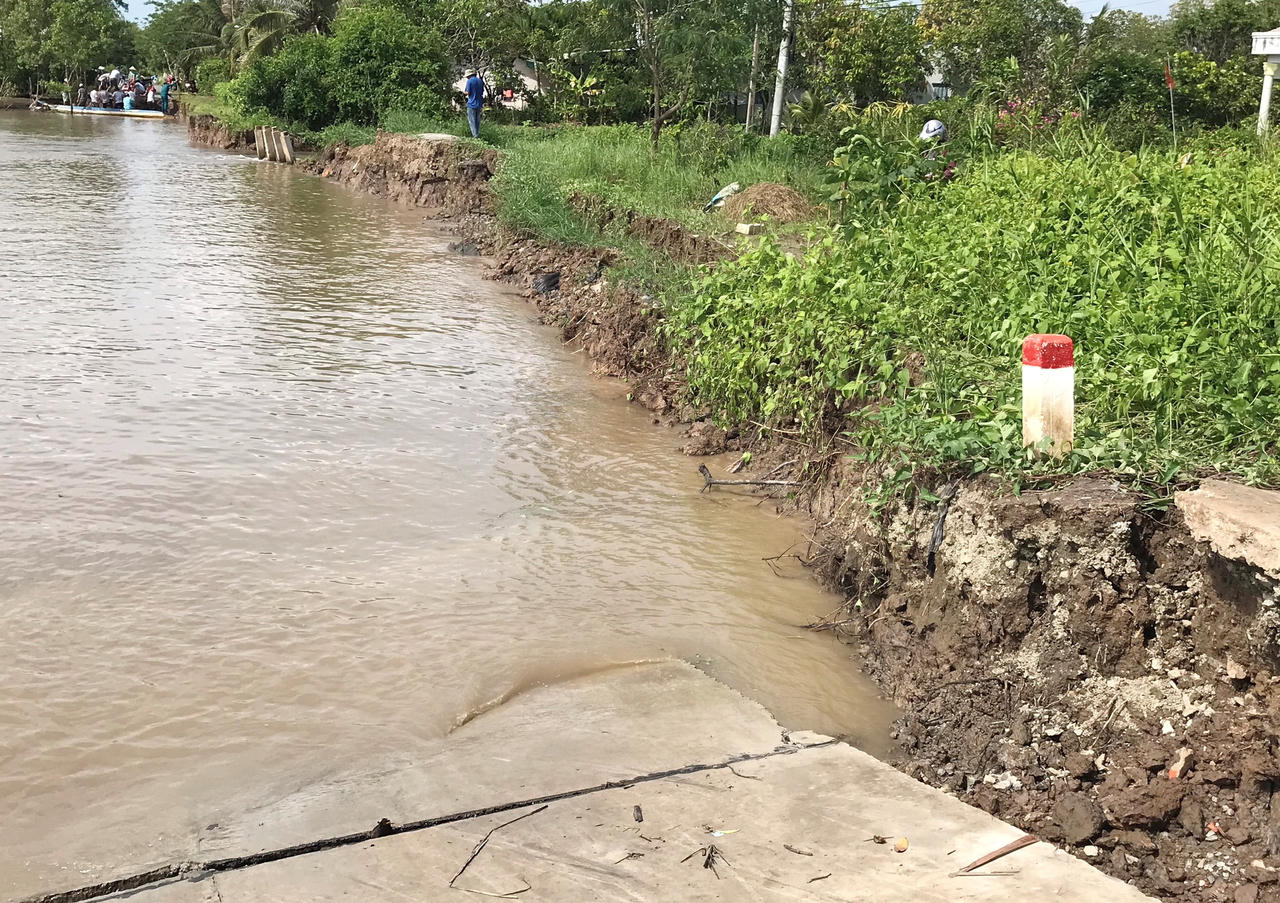 Sạt lở liên tiếp ở Cà Mau