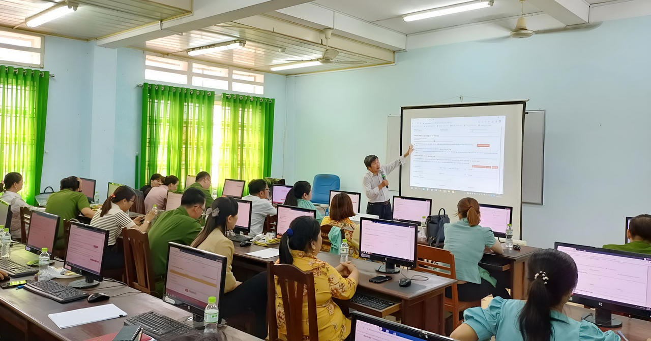 Sở Tư pháp Bạc Liêu tập huấn quy trình liên thông điện tử theo Đề án 06/CP