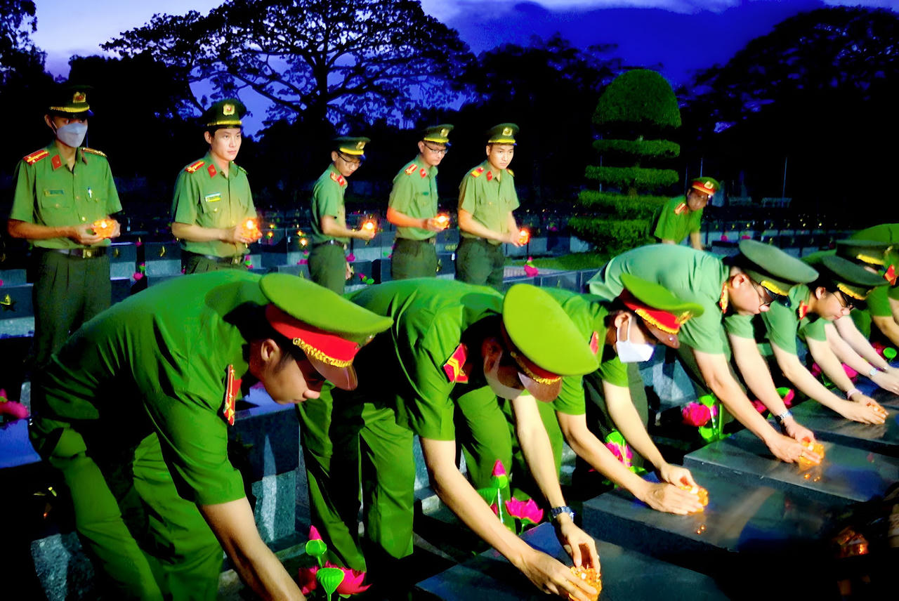 Lan tỏa nghĩa tình tháng 7