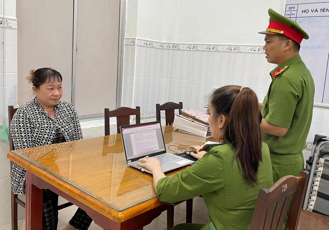 Khởi tố đối tượng lừa đảo gần 1,9 tỷ đồng bằng hình thức chơi hụi 