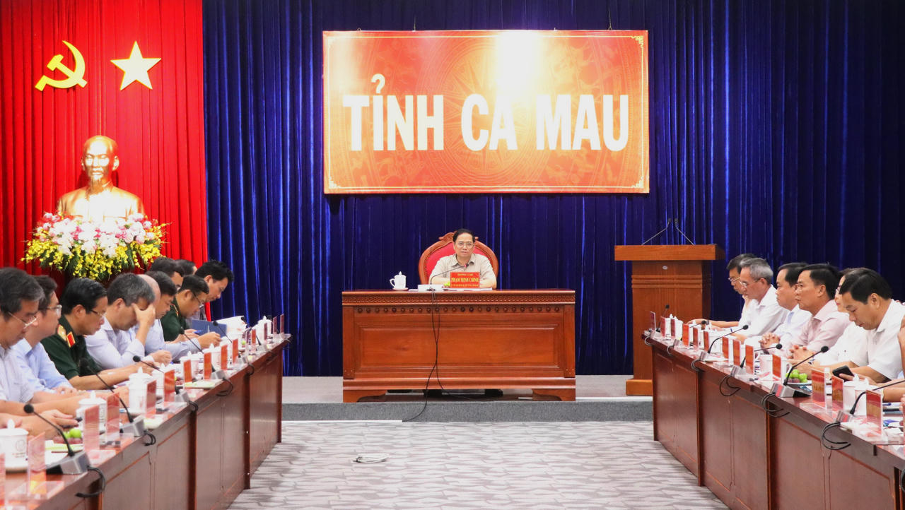 Thủ tướng: Khu vực nào có nguy cơ cao sạt lở phải chủ động di dời người dân 