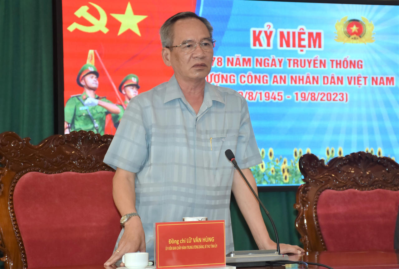 Bí thư Tỉnh ủy Bạc Liêu thăm và làm việc với Công an tỉnh