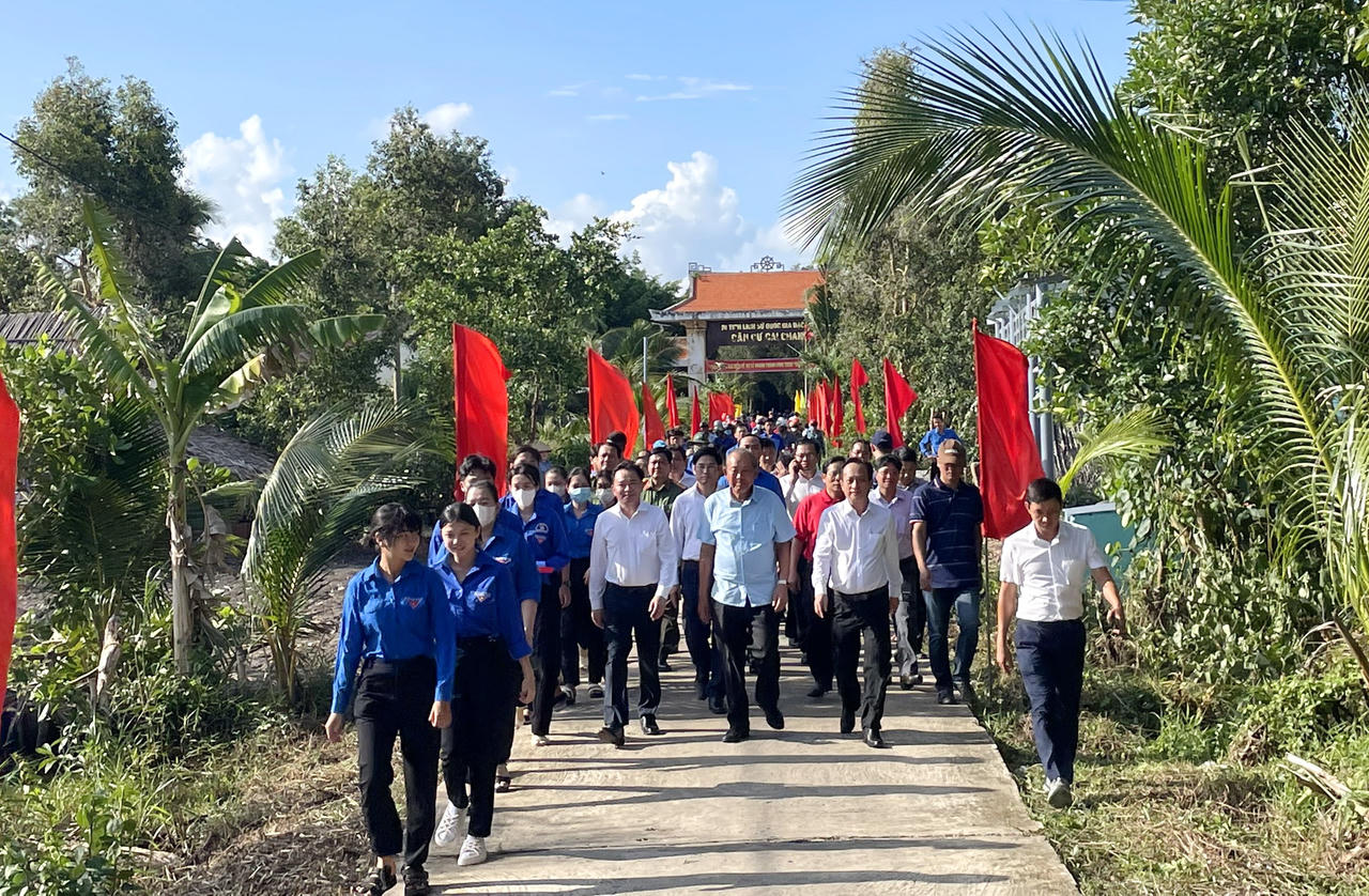 Khánh thành “Đường cờ Tổ quốc” tại Khu Di tích lịch sử quốc gia đặc biệt Căn cứ Cái Chanh 