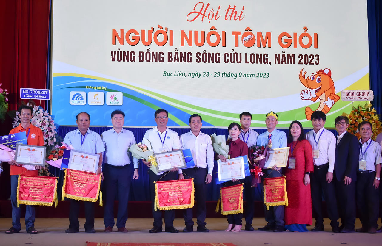 Chia sẻ kinh nghiệm để phát triển nghề nuôi tôm hiệu quả vùng ĐBSCL