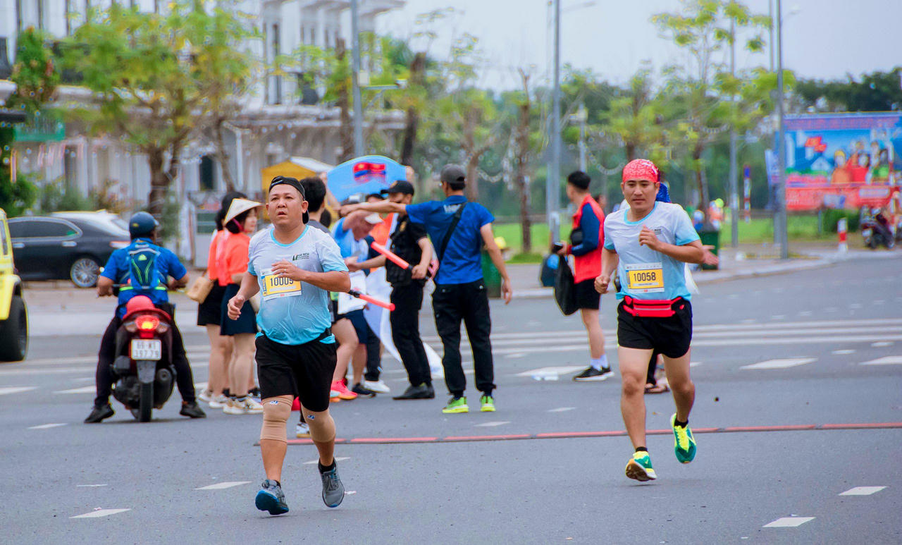 Hơn 6.000 vận động viên tham Giải Marathon Cà Mau 