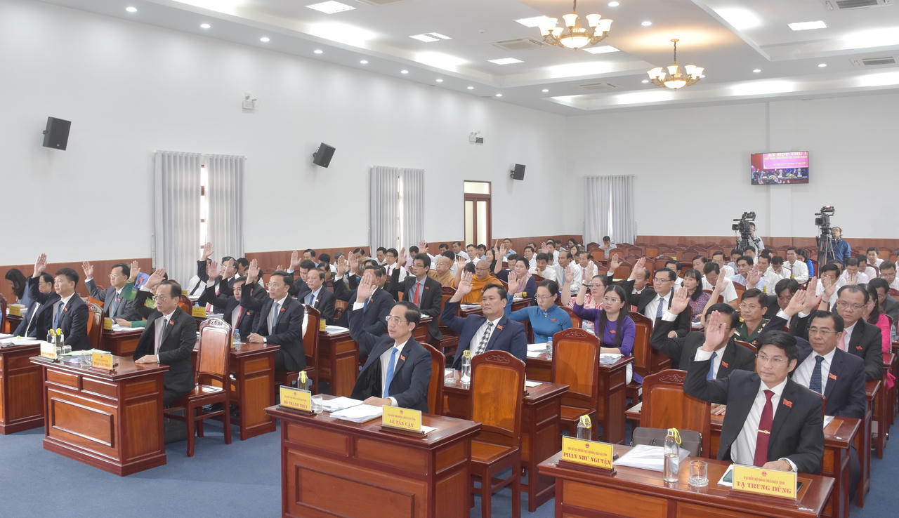 Kỳ họp thứ 13, HĐND tỉnh Bạc Liêu khóa X: Quyết định nhiều quyết sách quan trọng