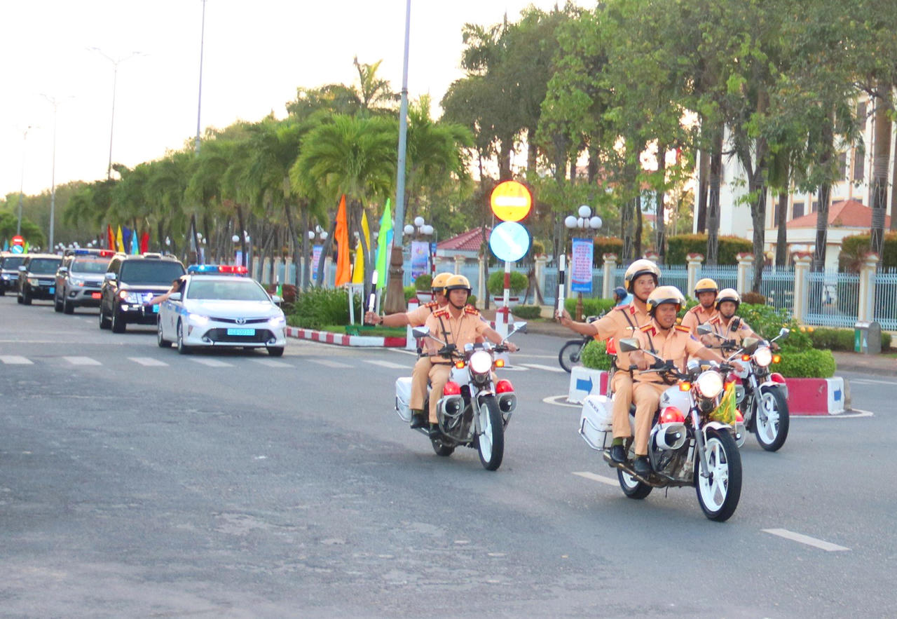 Các địa phương đồng loạt ra quân trấn áp tội phạm dịp Tết Nguyên đán