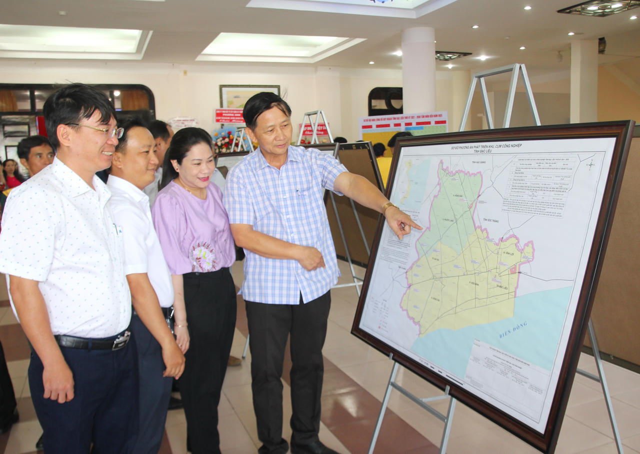 Xây dựng Bạc Liêu trở thành trung tâm công nghiệp tôm, năng lượng tái tạo của cả nước